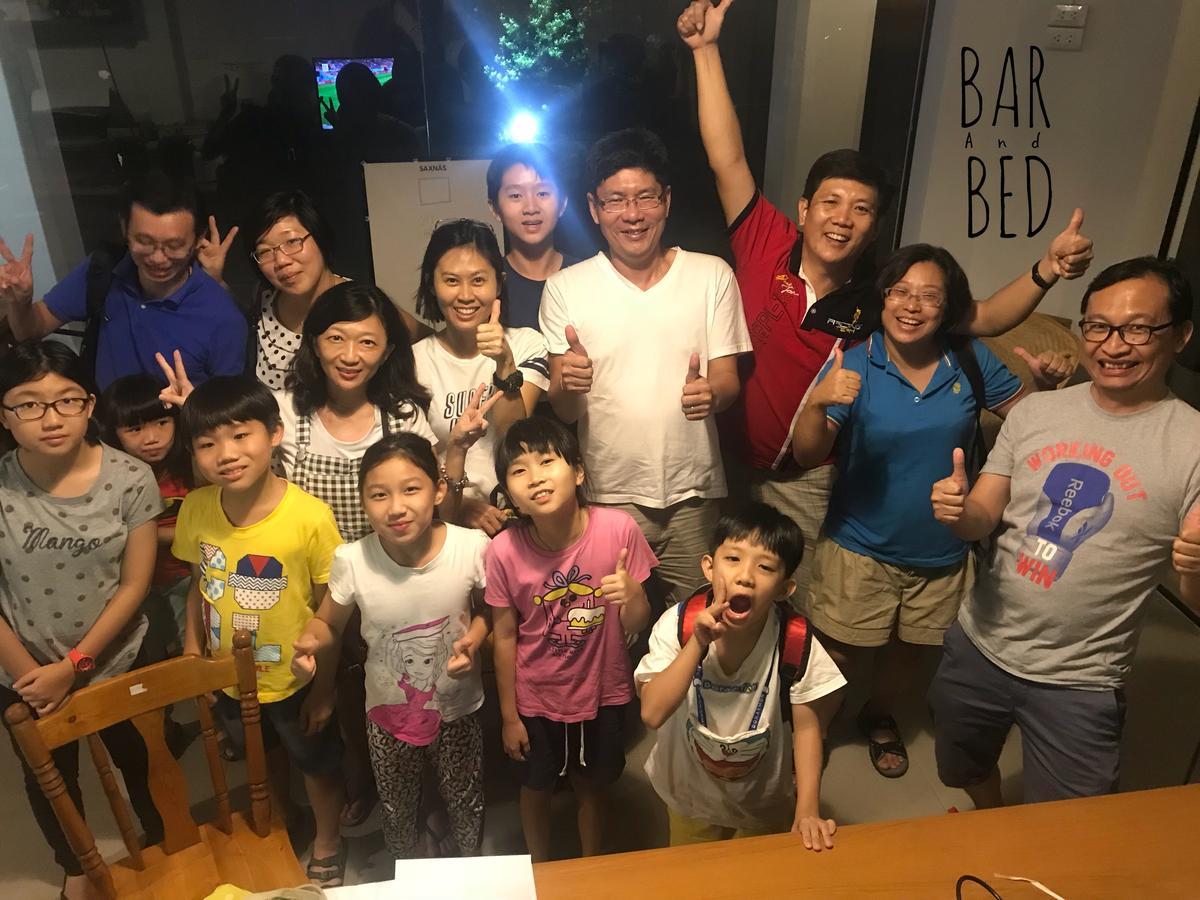 수랏타니 Barandbed Urt 호스텔 외부 사진